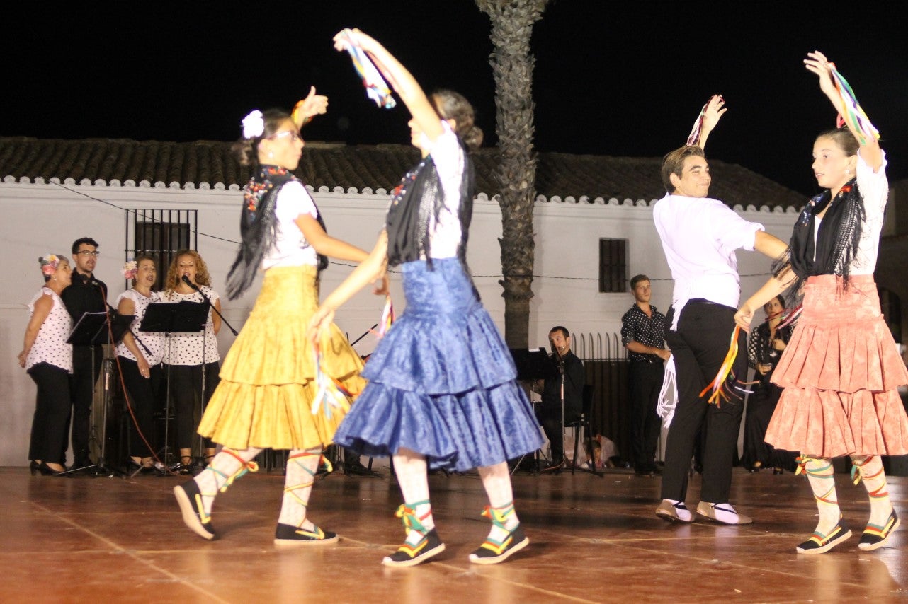 Algunas imágenes del Festival Folklórico Infantil con la participación de los Coros y Danzas de Valverde y de Torrox (06-08-2019)