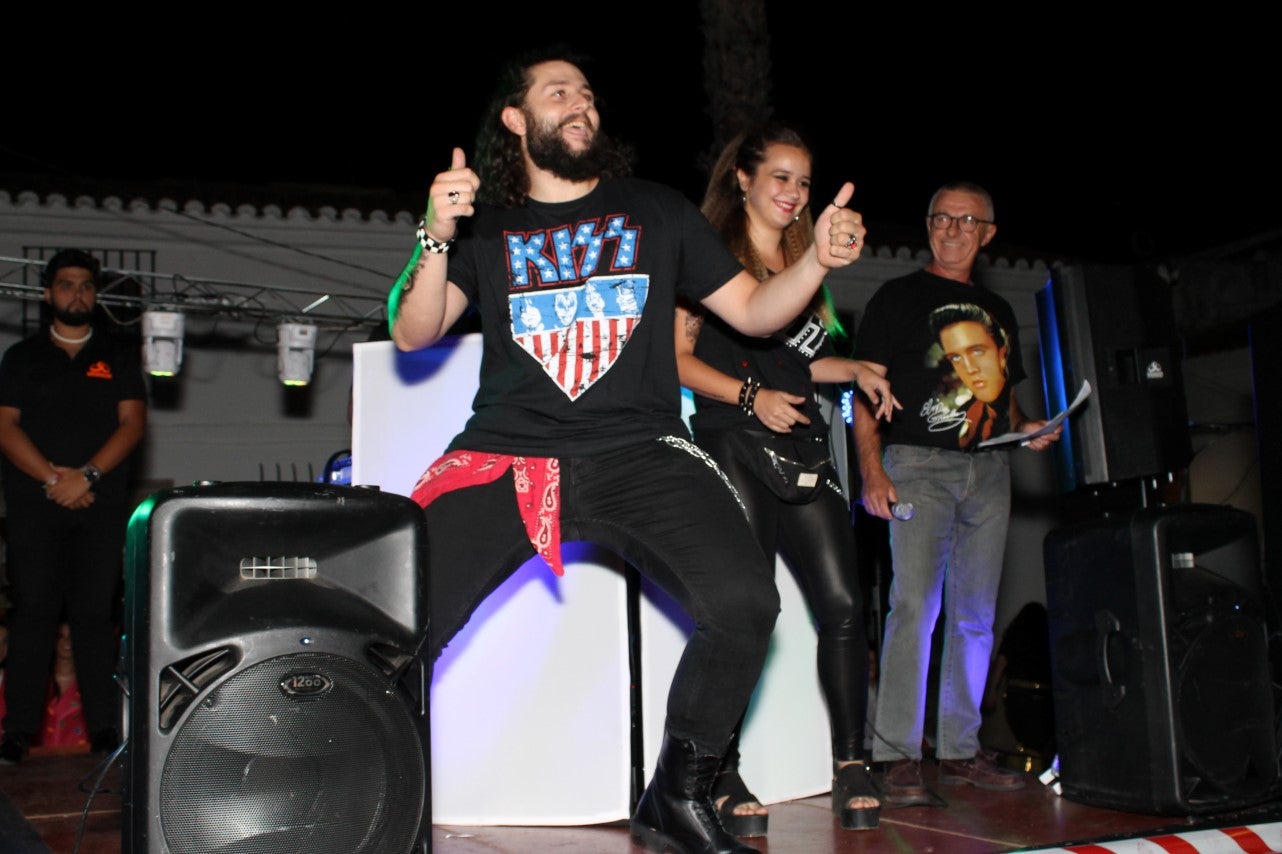Algunas imágenes de la fiesta de 'Los Bartolos' celebrada en la plaza de la Constitución y sus alrededores (10-08-2019)