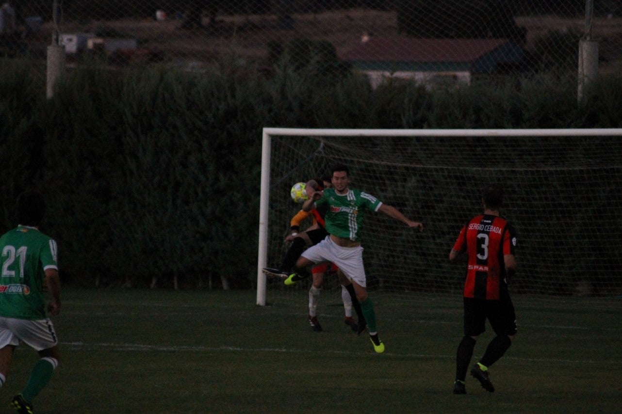 Algunas imágenes del encuentro de cuartos de la Copa Federación entre el Racing Valverdeño y el Llerenense que finalizó con 3-0 (11-08-2019)
