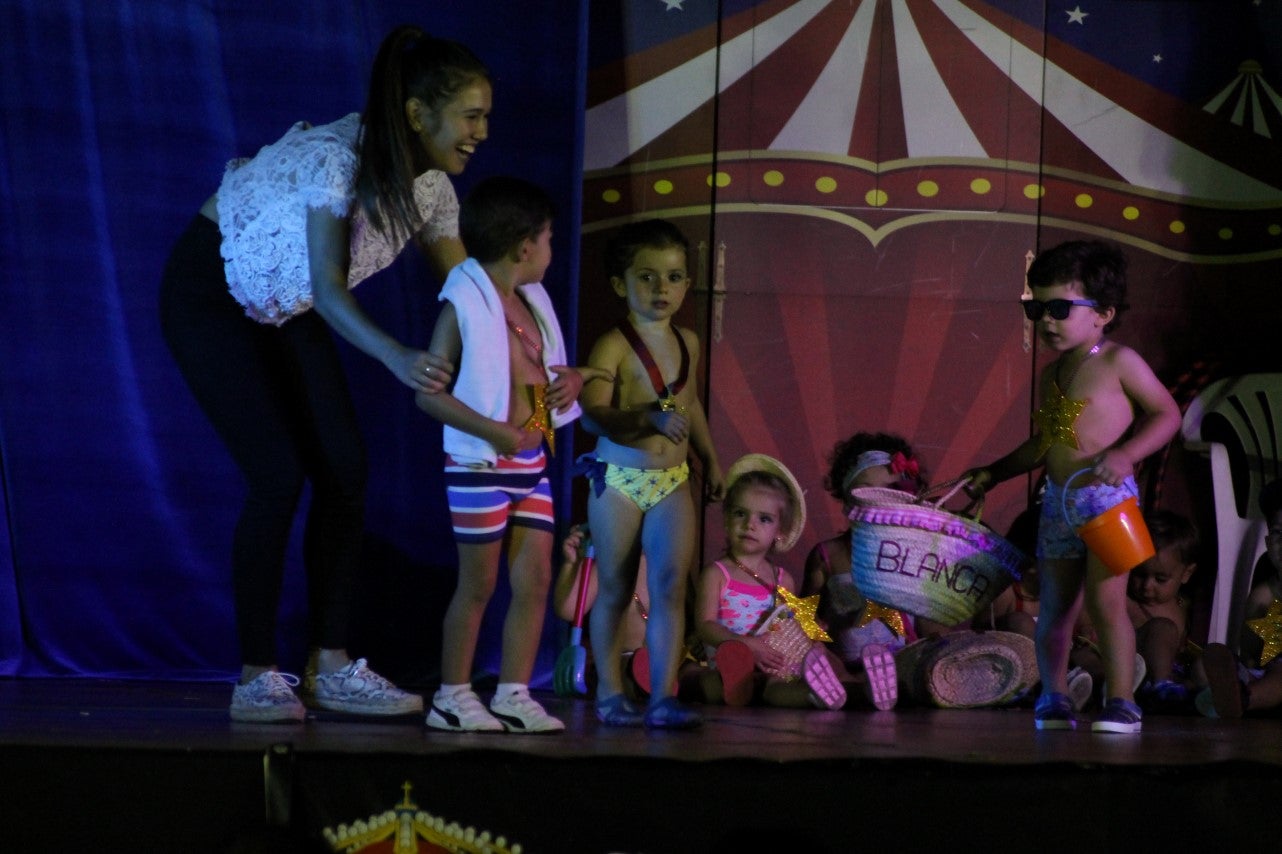 Imágenes del desfile infantil 2019 que tuvo lugar en la plaza de la Constitución (08-08-2019)