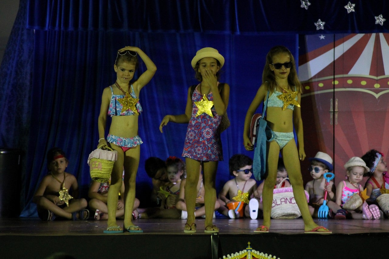 Imágenes del desfile infantil 2019 que tuvo lugar en la plaza de la Constitución (08-08-2019)