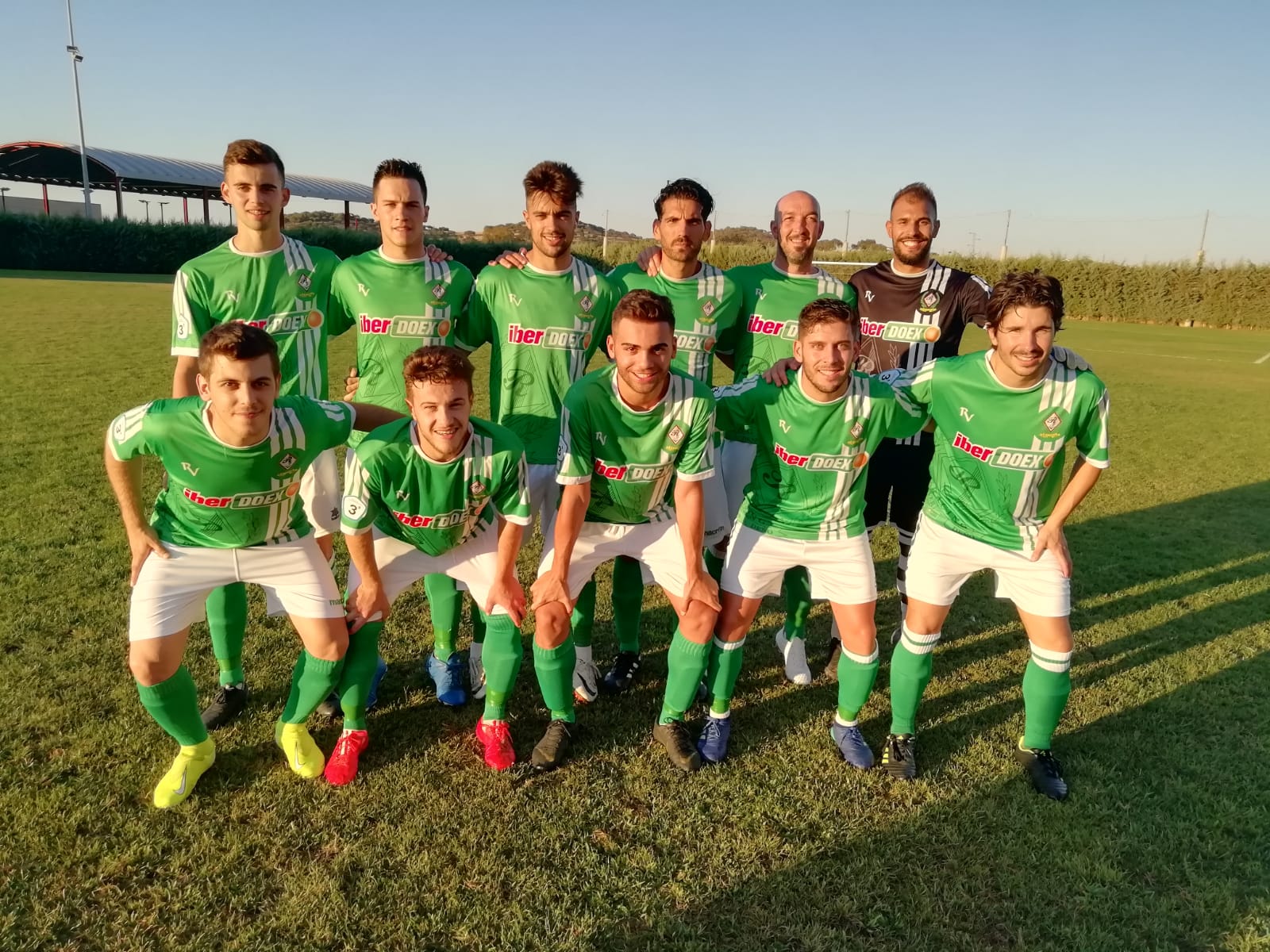 Imágenes del XLVII Trofeo de Piedra Aguda disputado entre el Racing Valverdeño y el Aceuchal, en el Municipal de San Roque y que acabó con victoria local por 4-2 (14-08-2019)