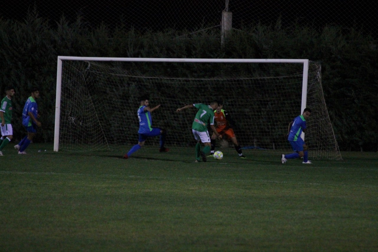 Imágenes del XLVII Trofeo de Piedra Aguda disputado entre el Racing Valverdeño y el Aceuchal, en el Municipal de San Roque y que acabó con victoria local por 4-2 (14-08-2019)