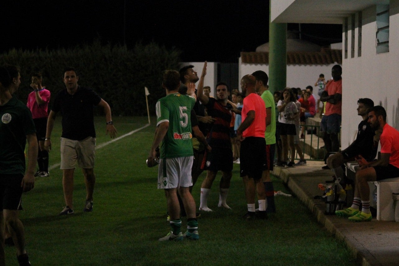 Imágenes de la semifinal de la Copa Federación que han jugado Racing Valverdeño y Arroyo en el Municipal de San Roque y que finalizó con 0-1 (18-08-2019)