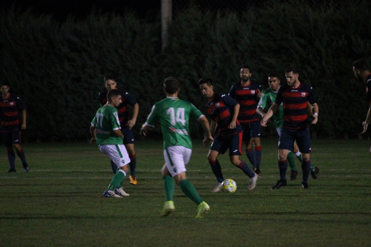 Imágenes de la semifinal de la Copa Federación que han jugado Racing Valverdeño y Arroyo en el Municipal de San Roque y que finalizó con 0-1 (18-08-2019)