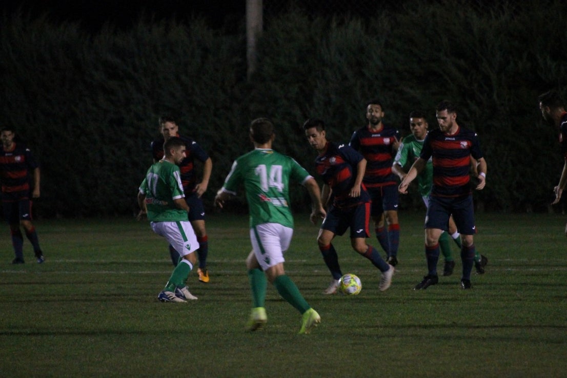 Imágenes de la semifinal de la Copa Federación que han jugado Racing Valverdeño y Arroyo en el Municipal de San Roque y que finalizó con 0-1 (18-08-2019)