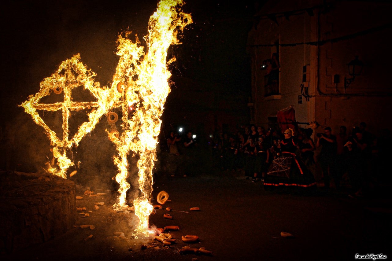 Imágenes del espectáculo de la Fuga de la Diabla celebrado en Valverde de Leganés (17-08-2019)