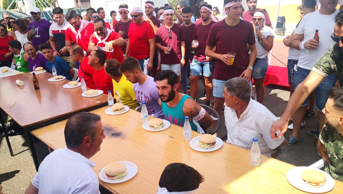 Algunas imágenes del viernes de las Ferias y Fiestas de San Bartolomé 2019 (23-08-2019)