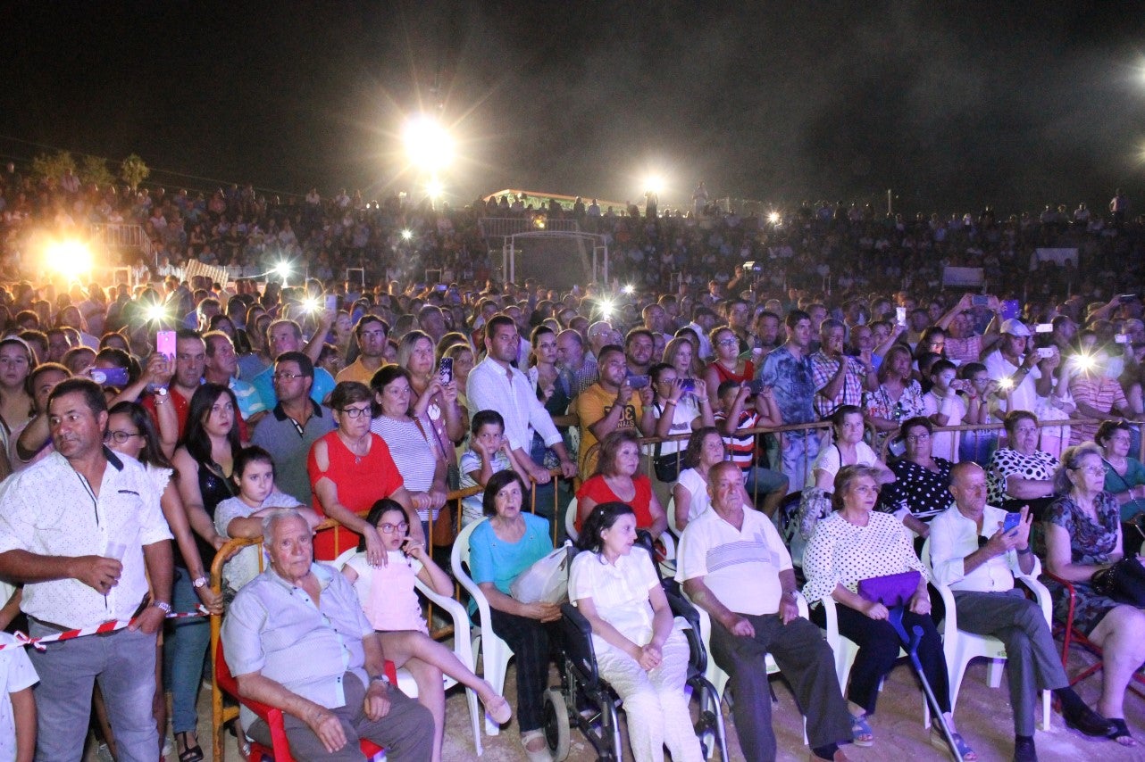 Algunas imágenes del viernes de las Ferias y Fiestas de San Bartolomé 2019 (23-08-2019)