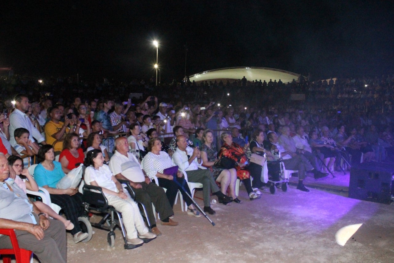 Algunas imágenes del viernes de las Ferias y Fiestas de San Bartolomé 2019 (23-08-2019)
