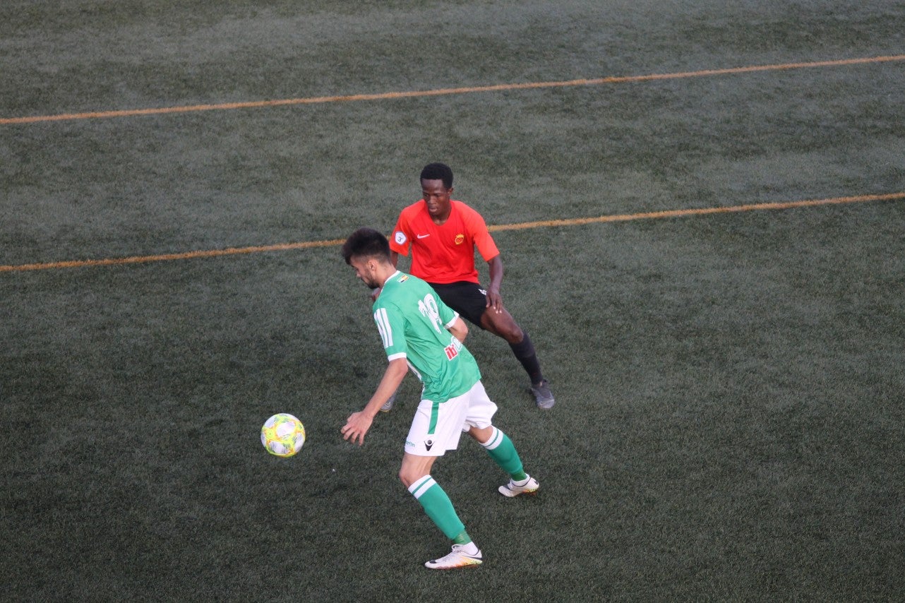 Algunas imágenes del encuentro de la segunda jornada de Tercera División disputado en el Emilio Macarro de Montijo y que terminó 2-1 (01-09-2019)