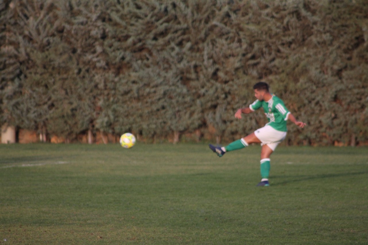 Algunas imágenes del encuentro de la quinta jornada de liga de Tercera División disputado en el Municipal de San Roque y que acabó en empate a cero. (22-09-2019)