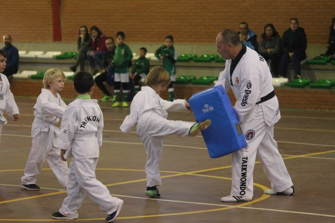 Fotos: Sportoys: Deporte Solidario (II)