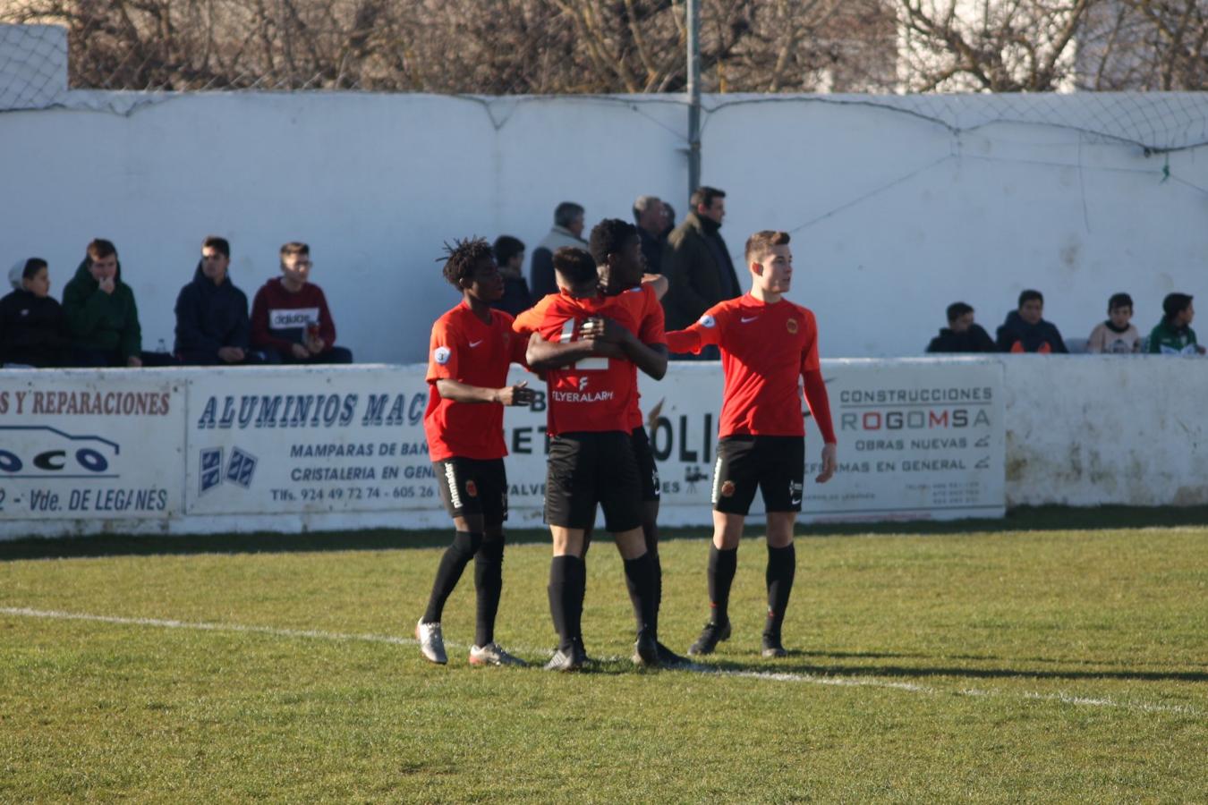 Fotos: Racing Valverdeño - Montijo (I)