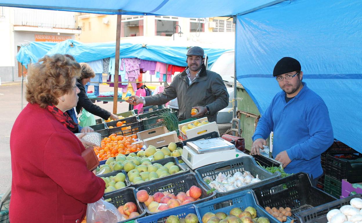 Mercadillo en Valverde de Leganés