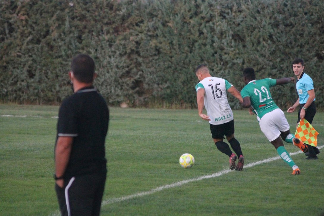 Fotos: Racing Valverdeño - Jerez CF (2020)
