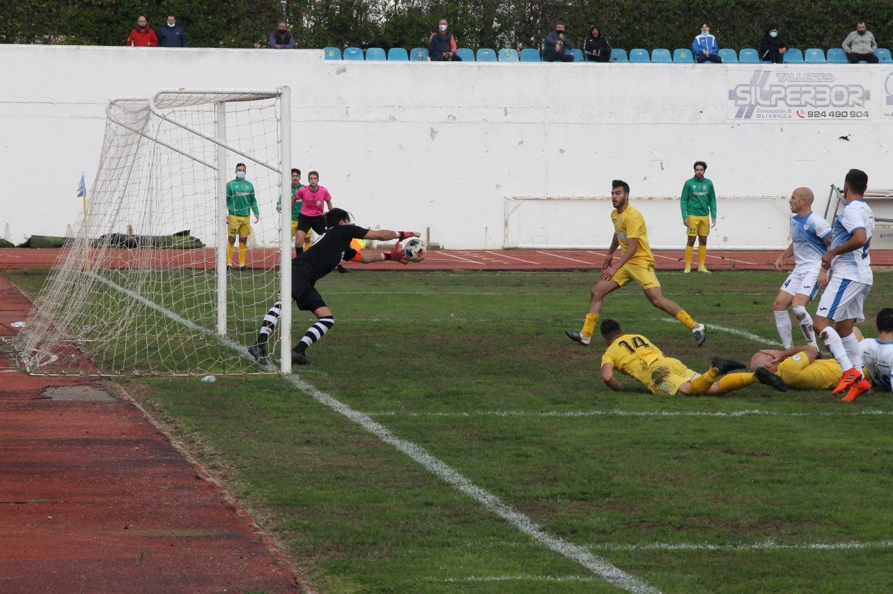 Fotos: Olivenza – Racing Valverdeño (II)