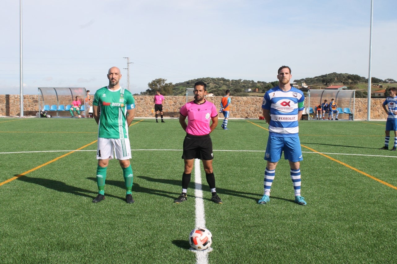 Fotos: Racing Valverdeño – Arroyo (I)