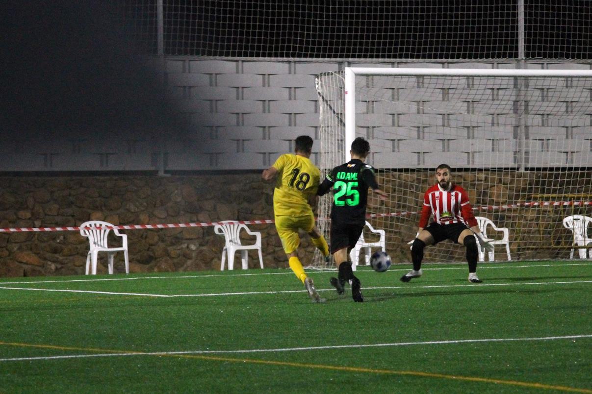 Fotos: Racing Valverdeño – Azuaga (II)