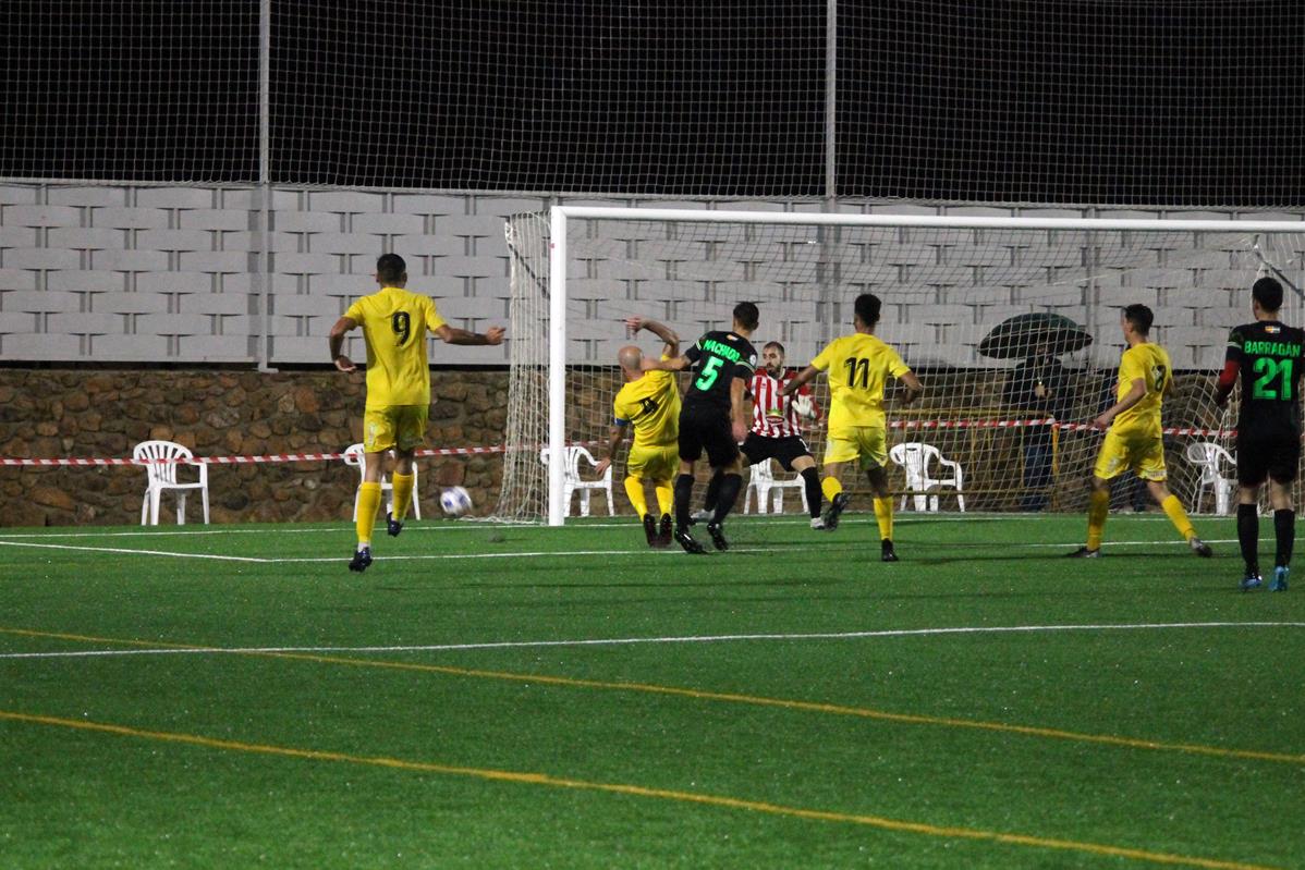 Fotos: Racing Valverdeño – Azuaga (II)