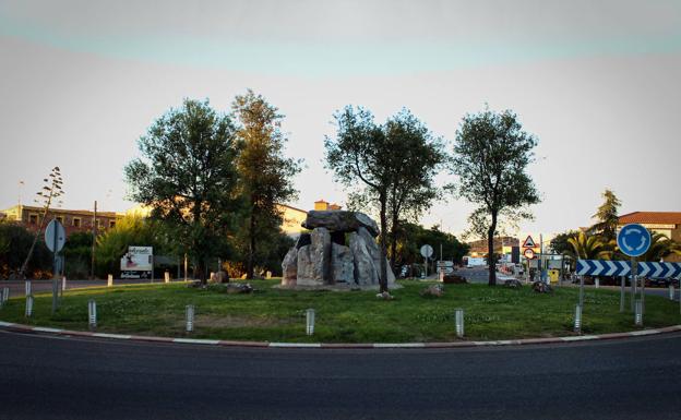 Replica del Dolmen 'El Rebellao' 