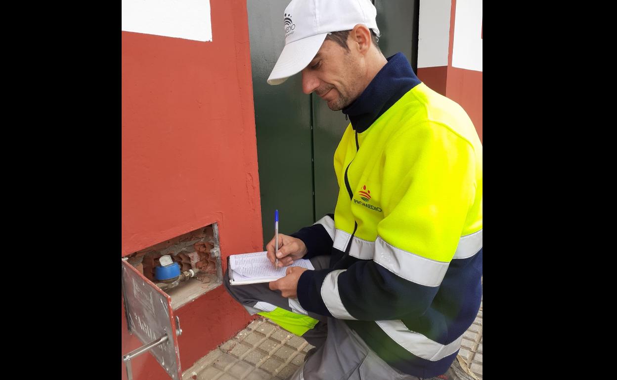 Alerta de fraude: falsos operarios se hacen pasar por trabajadores de los servicios de agua