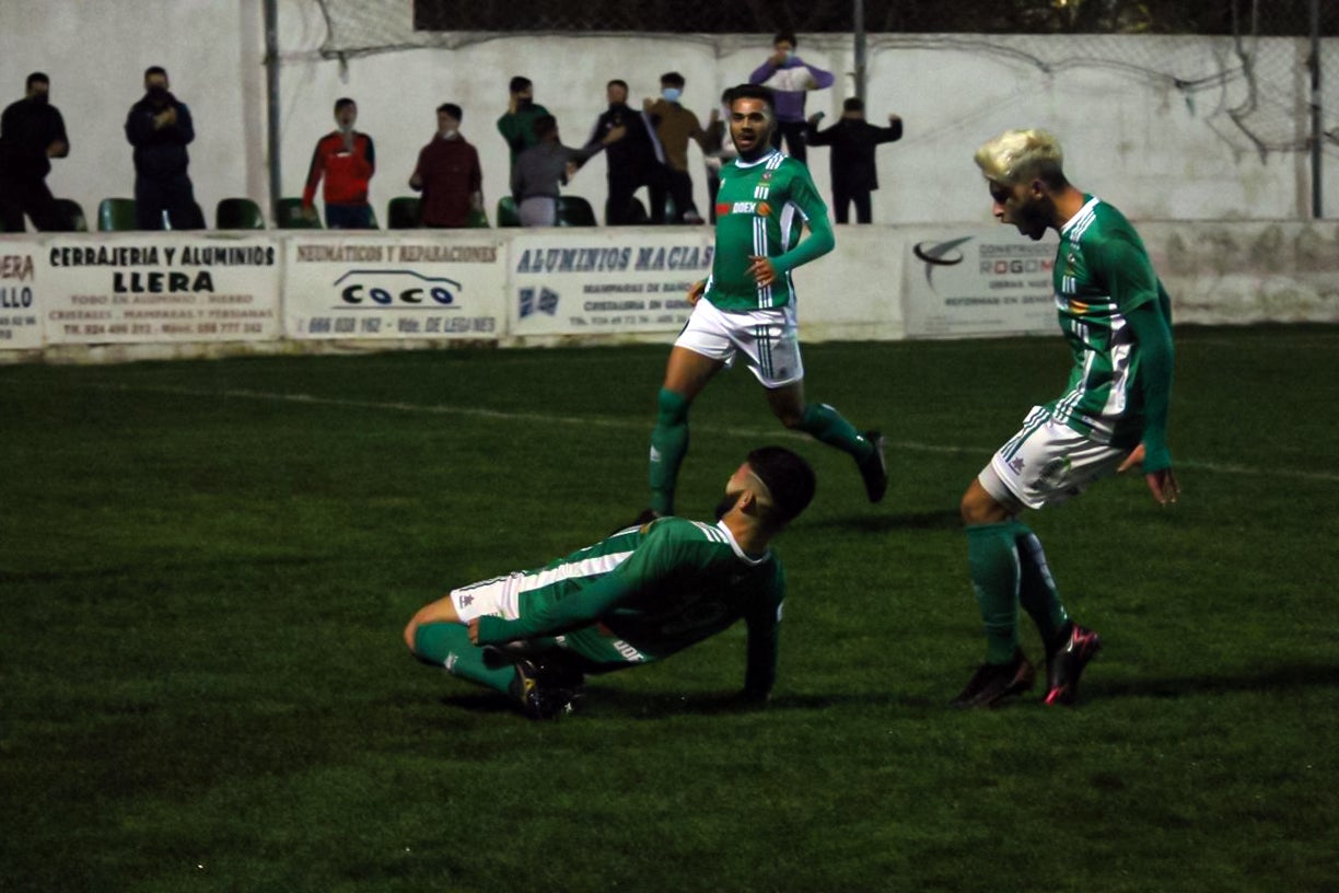 Fotos: Racing Valverdeño – Olivenza (II)