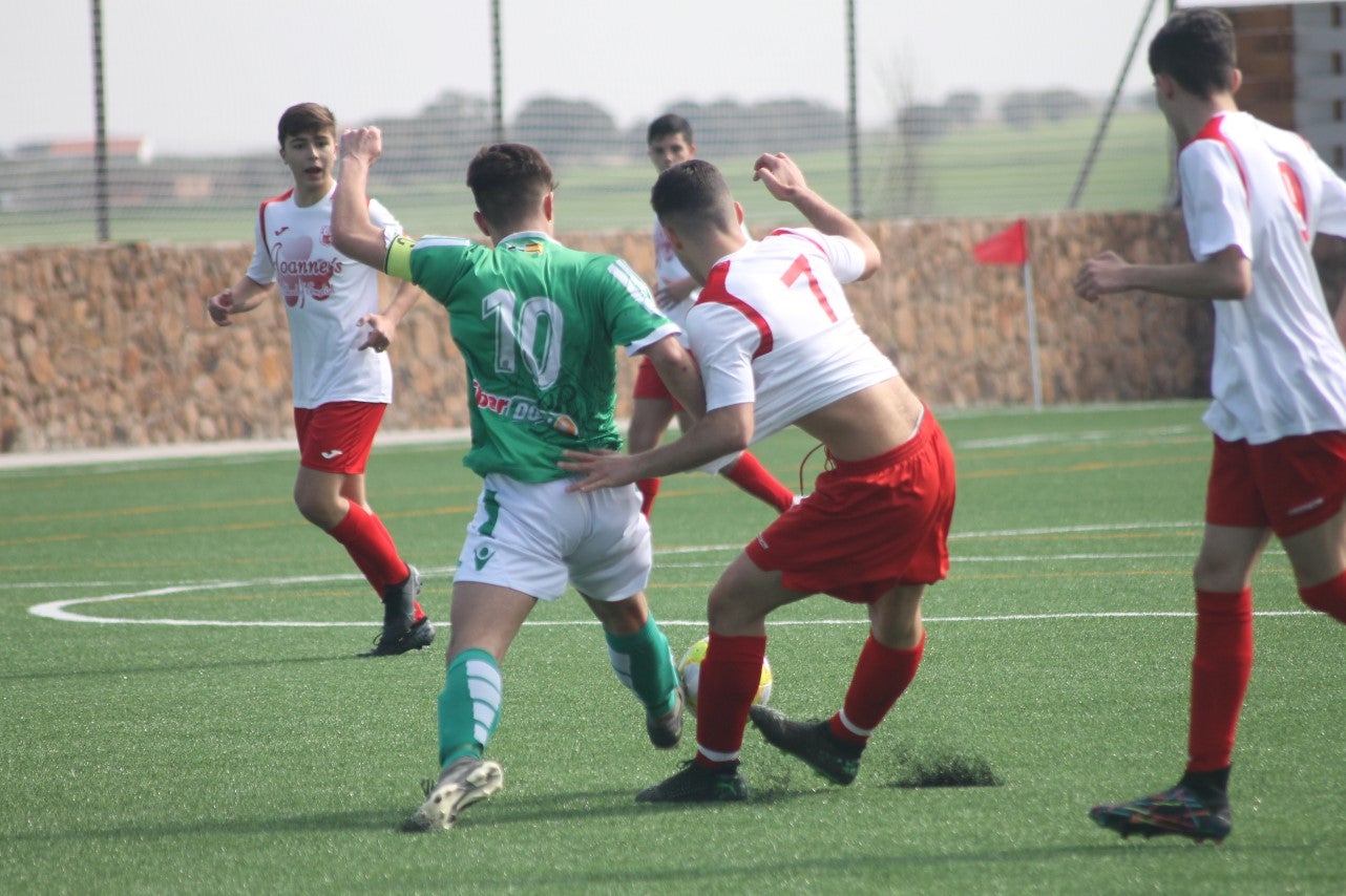 Fotos: Juveniles: Racing Valverdeño – Gran Maestre (I)