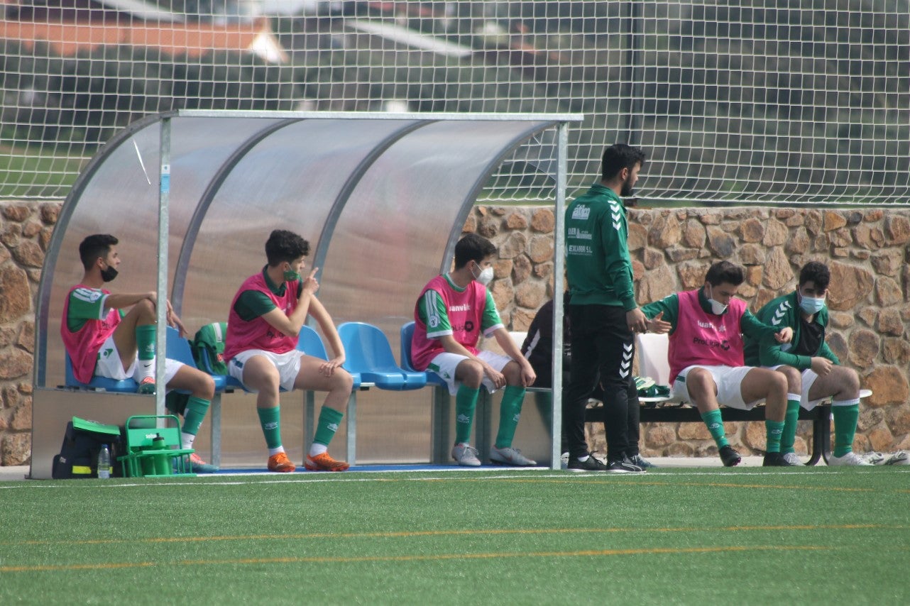 Fotos: Juveniles: Racing Valverdeño – Gran Maestre (I)