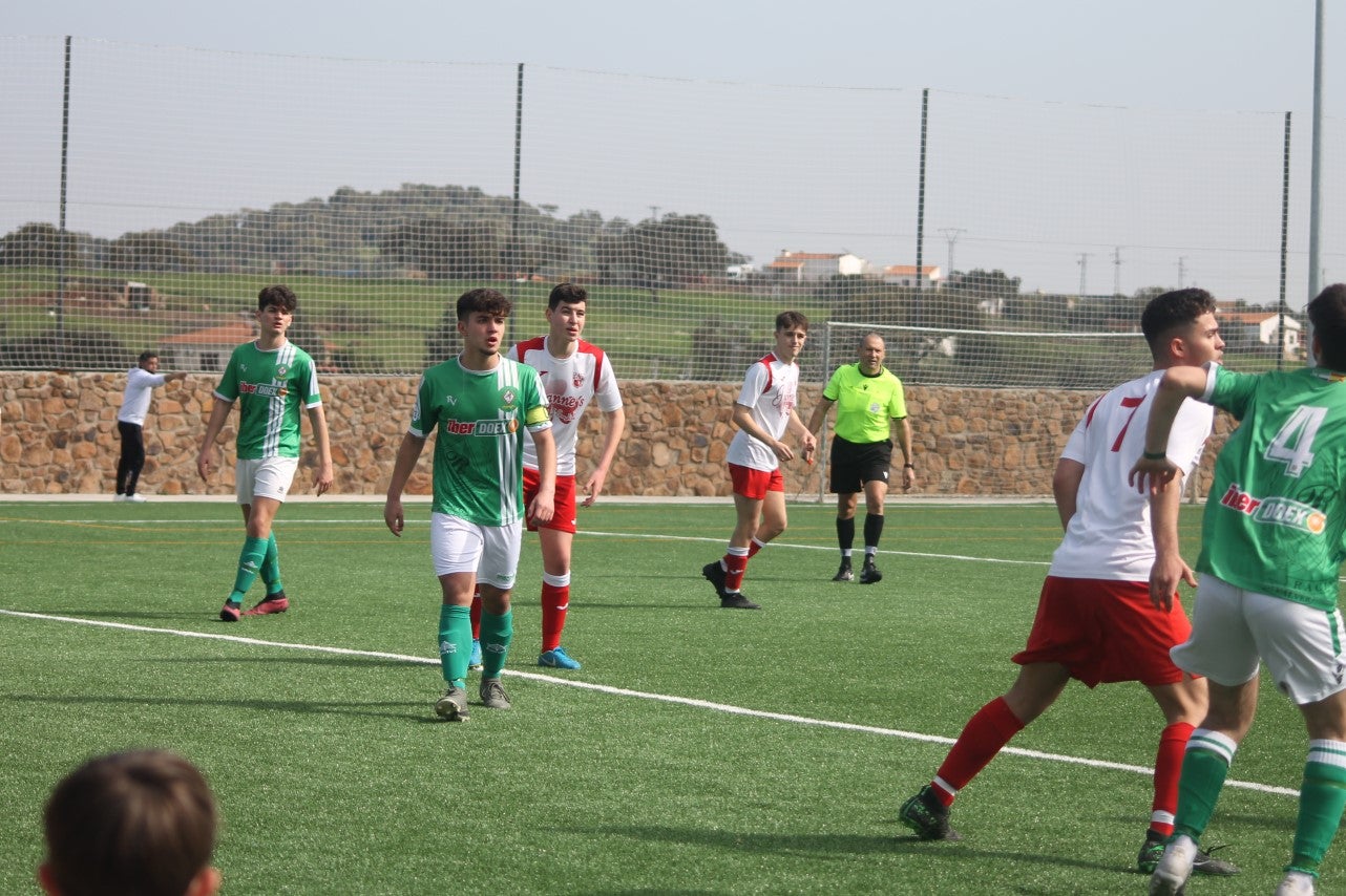 Fotos: Juveniles: Racing Valverdeño – Gran Maestre (I)
