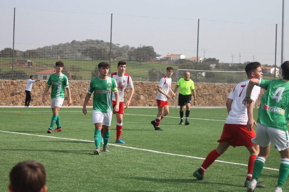 Fotos: Juveniles: Racing Valverdeño – Gran Maestre (I)