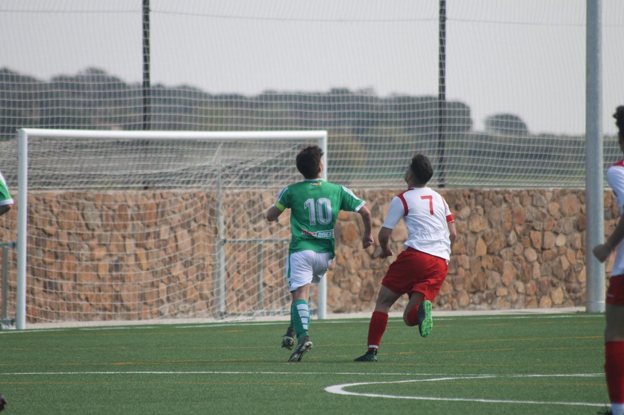 Fotos: Juveniles: Racing Valverdeño – Gran Maestre (I)