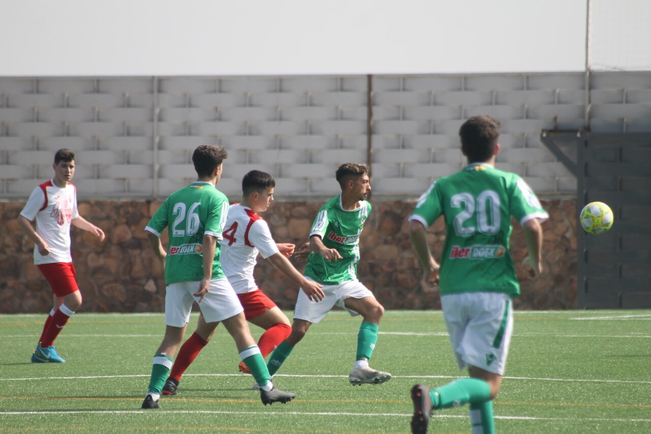 Fotos: Juveniles: Racing Valverdeño – Gran Maestre (II)