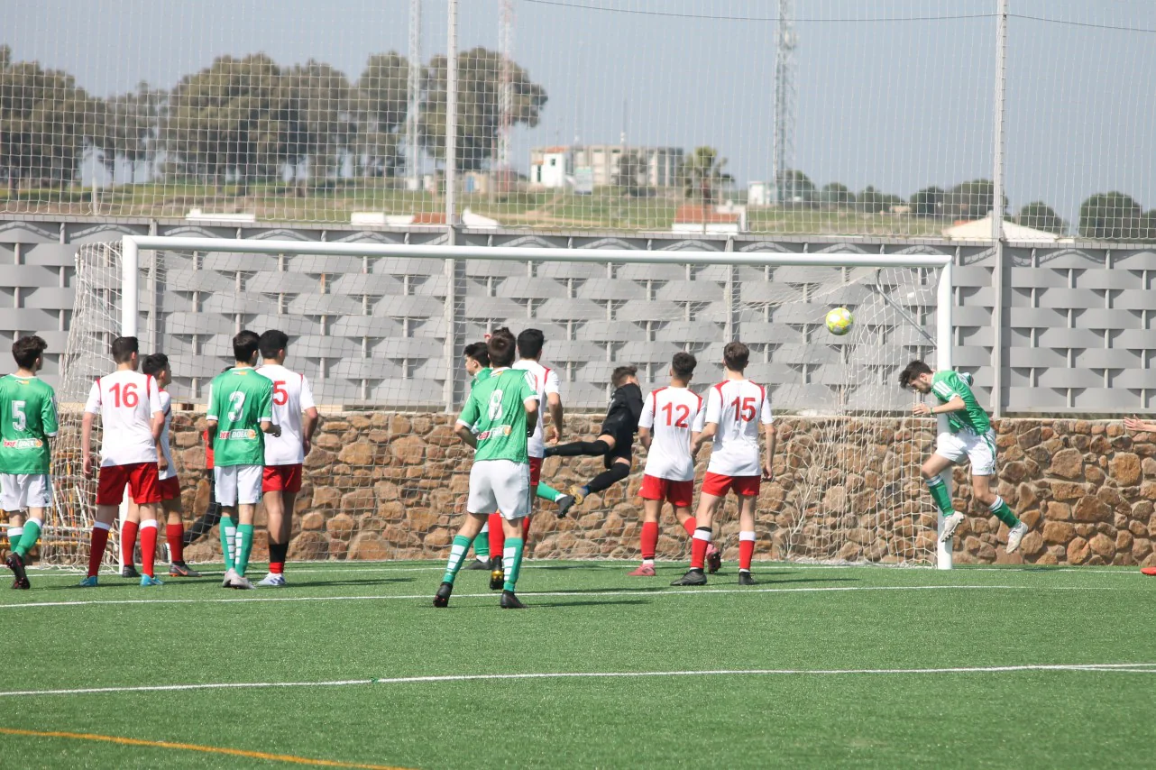 Fotos: Juveniles: Racing Valverdeño – Gran Maestre (III)