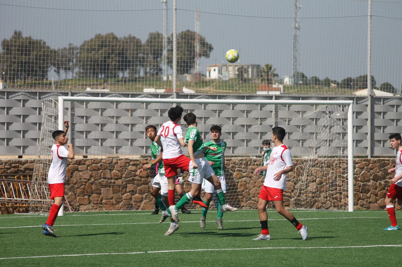 Fotos: Juveniles: Racing Valverdeño – Gran Maestre (III)