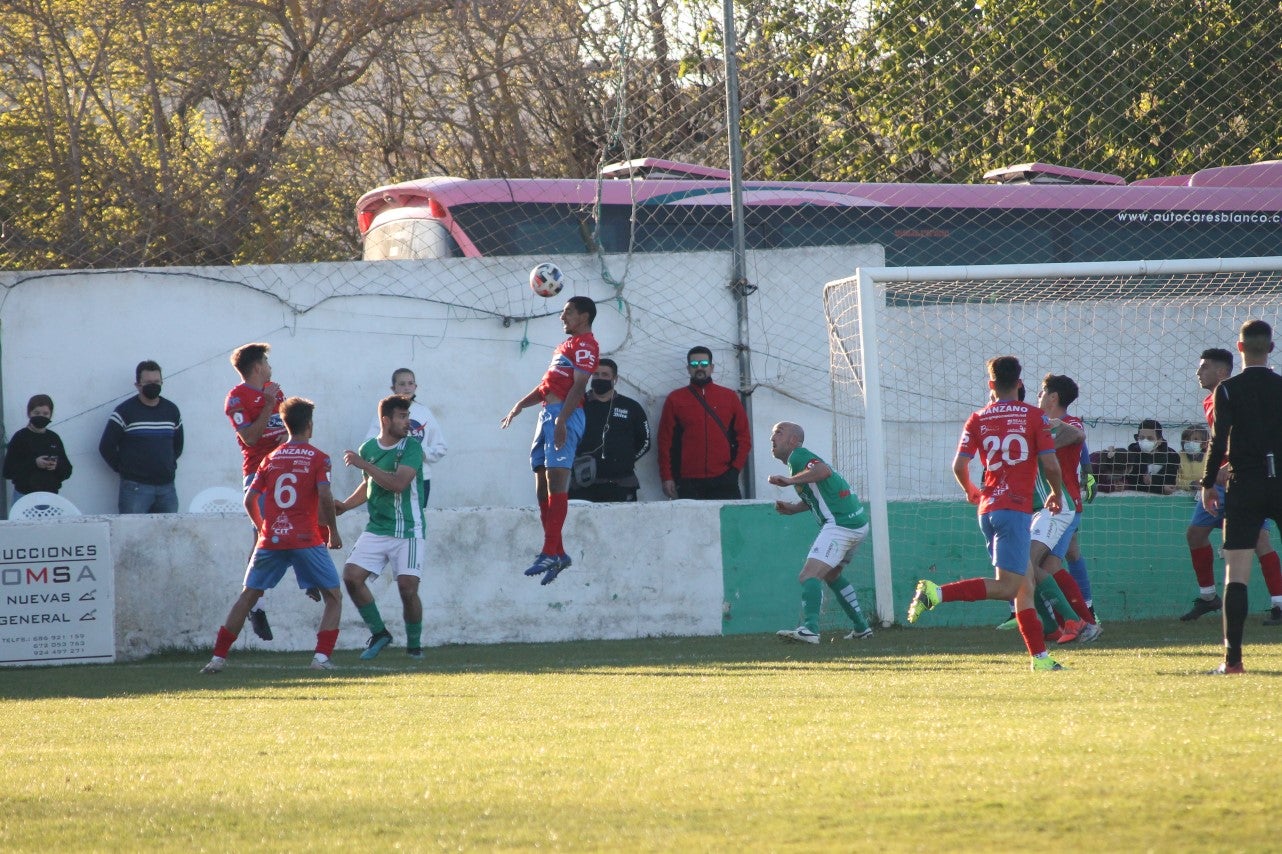 Fotos: Racing Valverdeño – Diocesano(III)