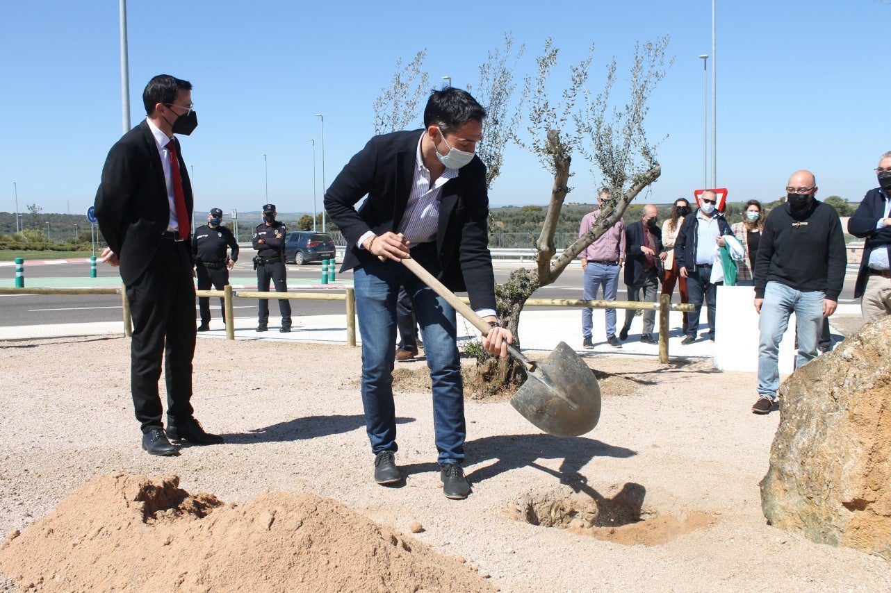 Fotos: Inauguración de la Rotonda