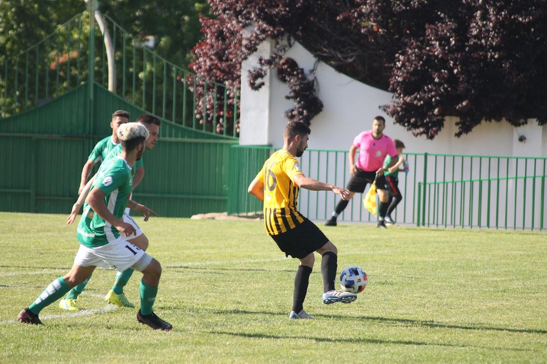 Fotos: Racing Valverdeño – AD Lobón (II)