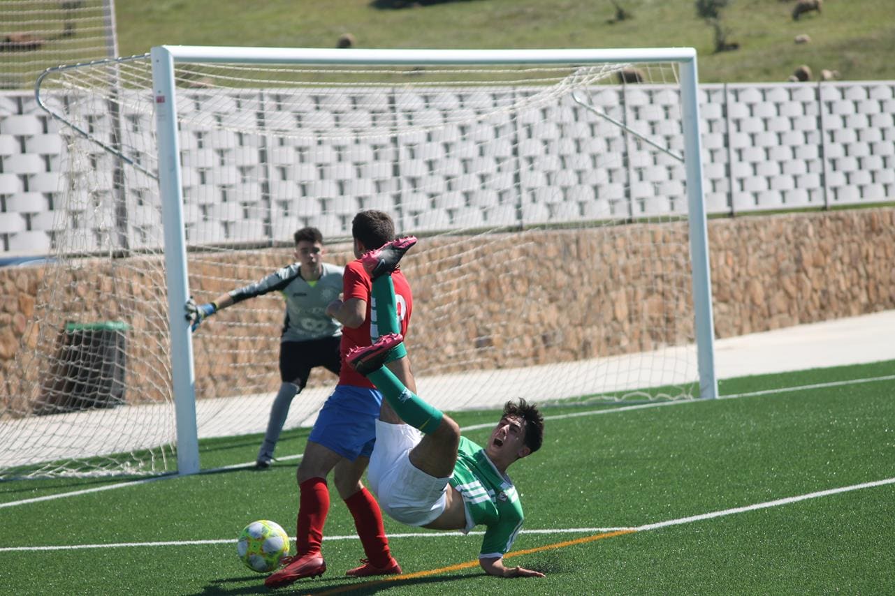 Fotos: Juveniles: Racing Valverdeño – UC La Estrella (I)