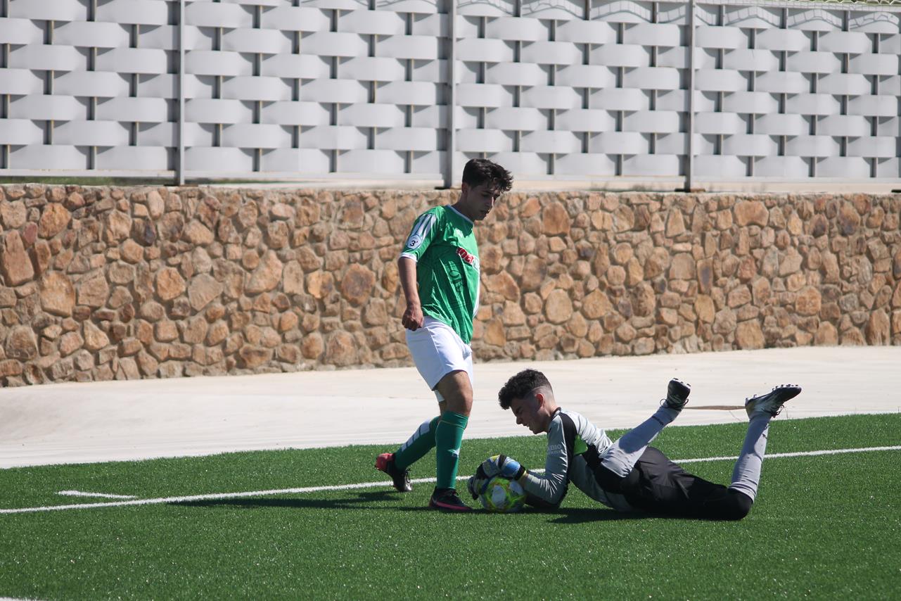 Fotos: Juveniles: Racing Valverdeño – UC La Estrella (I)