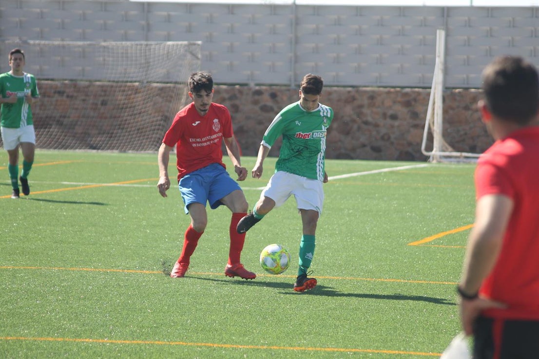 Fotos: Juveniles: Racing Valverdeño – UC La Estrella (I)