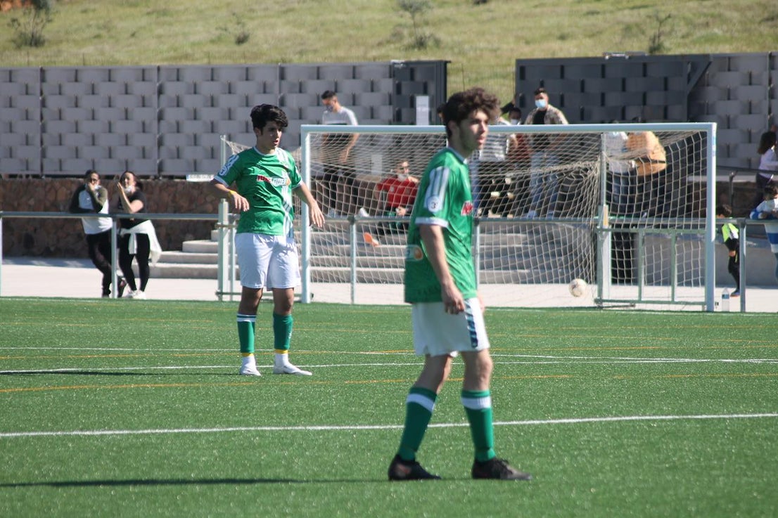 Fotos: Juveniles: Racing Valverdeño – UC La Estrella (II)