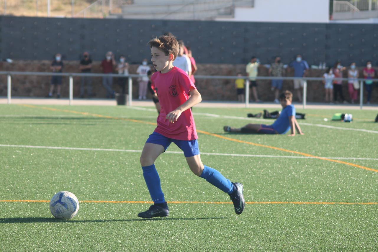 Fotos: Cierre de temporada de la Escuela de Fútbol Base (I)