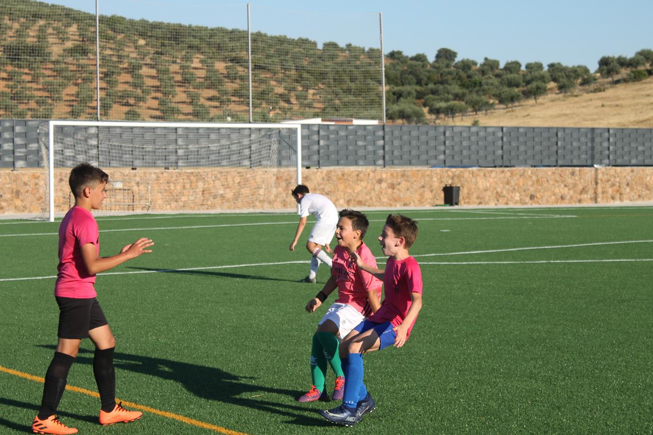 Fotos: Cierre de temporada de la Escuela de Fútbol Base (II)