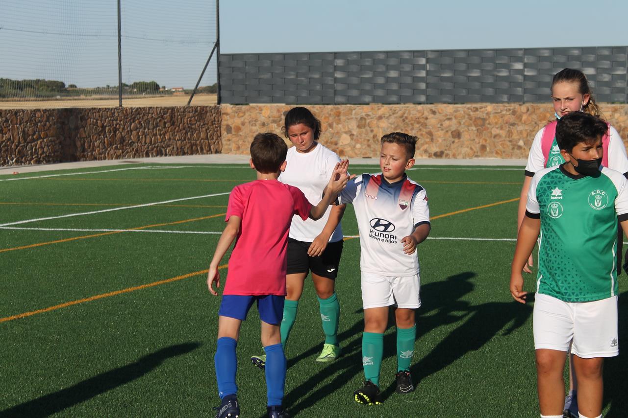 Fotos: Cierre de temporada de la Escuela de Fútbol Base (II)