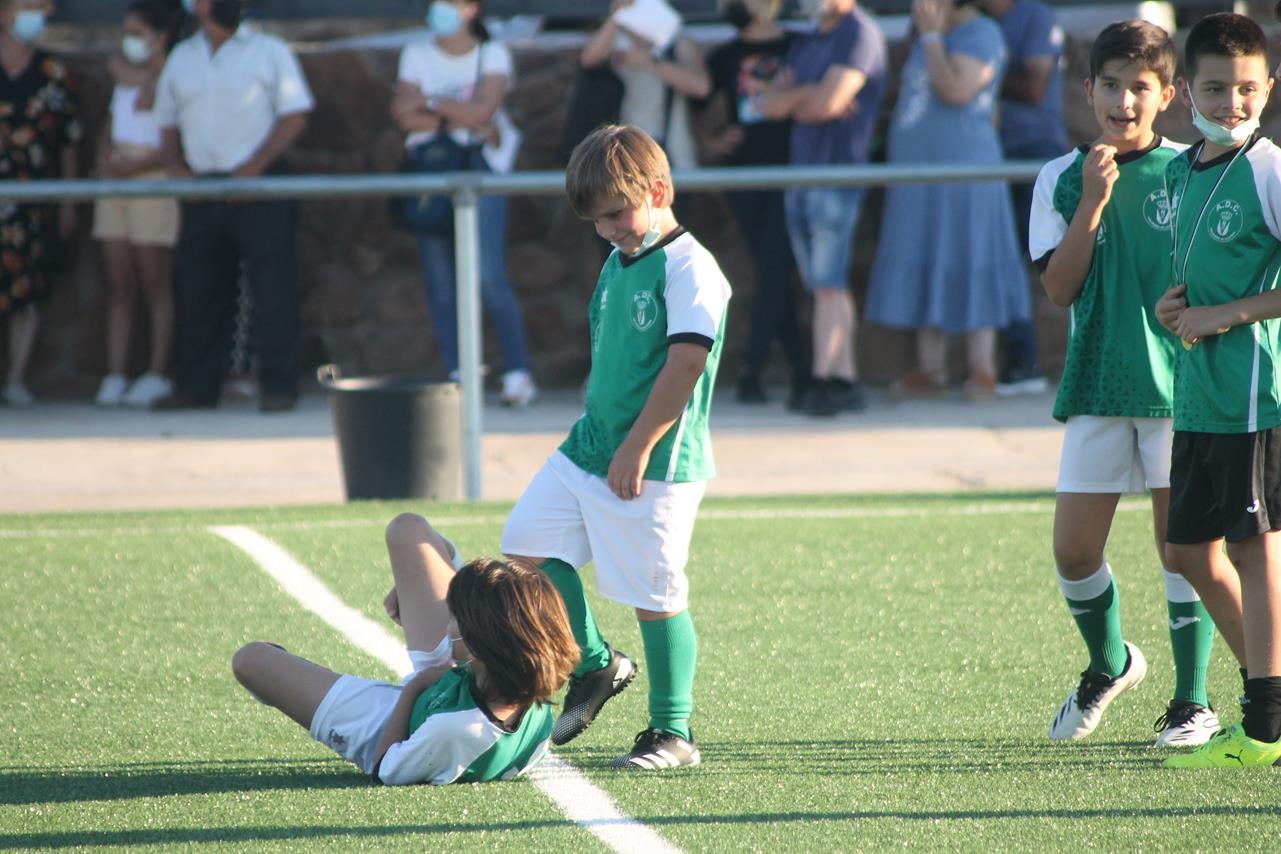 Fotos: Cierre de temporada de la Escuela de Fútbol Base (III)
