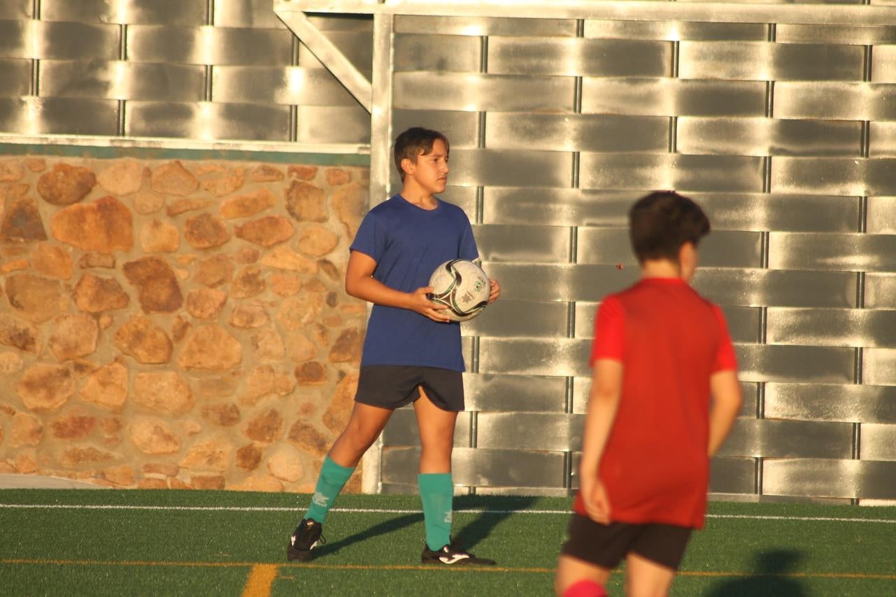 Fotos: Cierre de temporada de la Escuela de Fútbol Base (IV)
