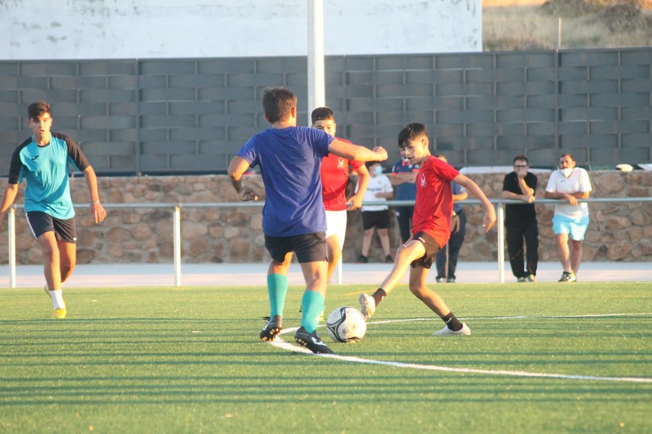 Fotos: Cierre de temporada de la Escuela de Fútbol Base (IV)