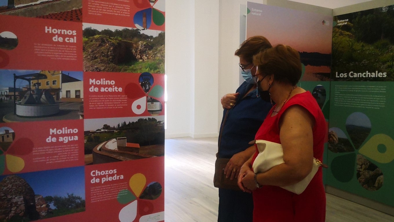 Fotos: Inauguración del Centro de Turismo