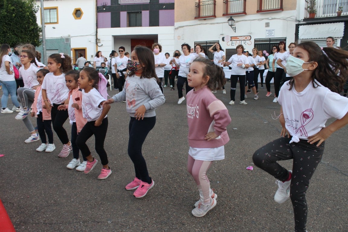 Fotos: Marcha Solidaria de la Semana Contra el Cáncer de Mama 2021 (III)